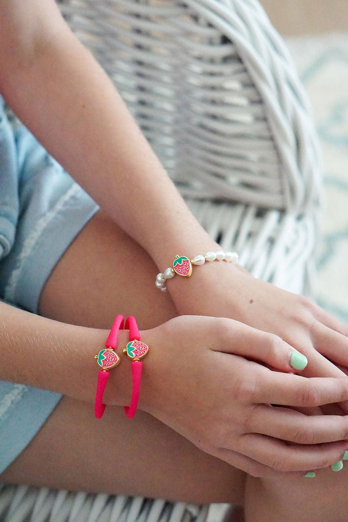 Madeleine Pearl & Strawberry Children's Bracelet in Fuchsia - Canvas Style