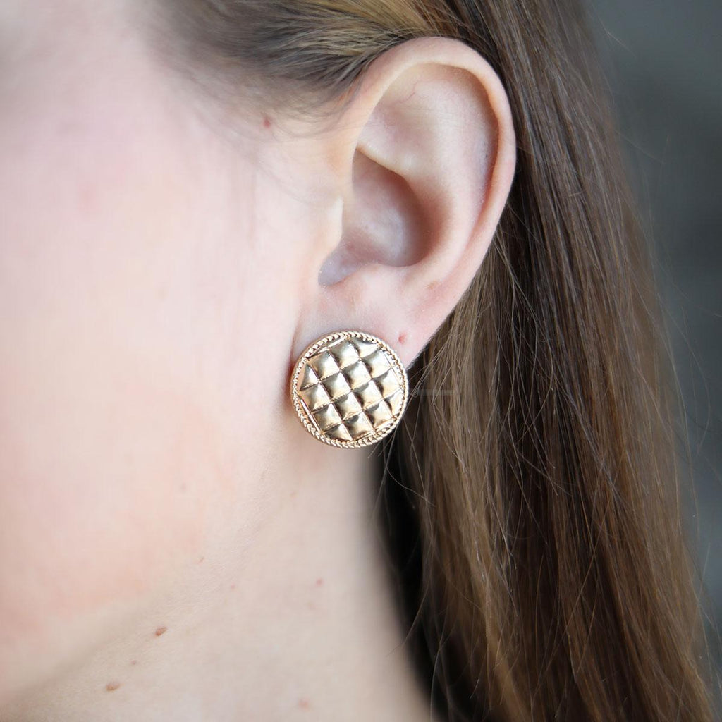 Connell Quilted Metal Disc Stud Earrings in Worn Gold - Canvas Style